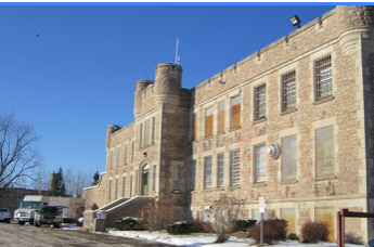 雷灣監獄犯人被單獨關押長達4年 燈沒關過