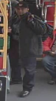 這名嫌犯尾隨12歲女孩上巴士 坐旁邊性侵