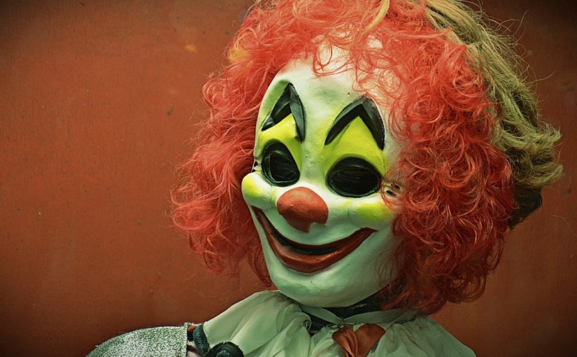 小丑繼續肆虐 17歲小丑進康山餐廳嚇人