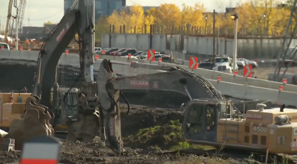 勞民傷財 滿地可新立交橋剛建好就拆