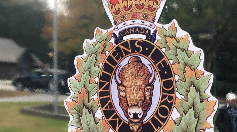 警方找到昨天開槍傷警男子棄置的被盜車輛