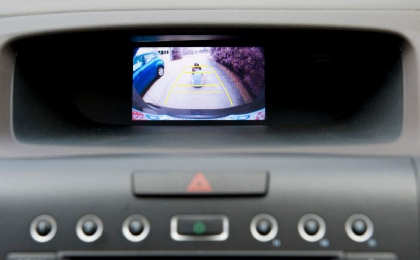 2018年起 所有汽車必須裝備後視倒車影像裝置
