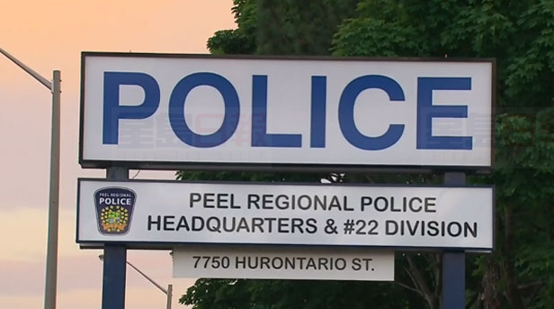 警局停車場設買賣交換區 供網絡買家賣家用