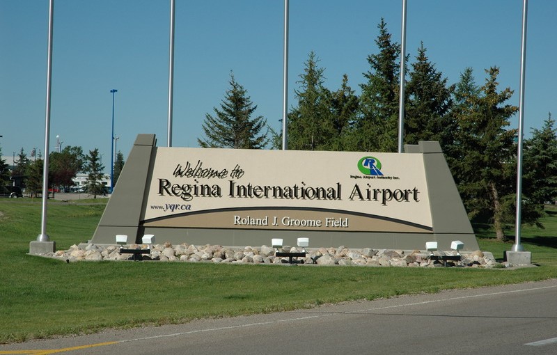 女子手提電腦被機場當炸彈 還遭關押六小時