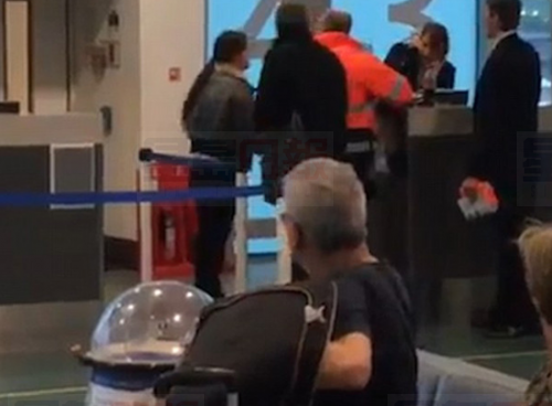 女子帶超重行李登機遲到 怒扇工作人員耳光