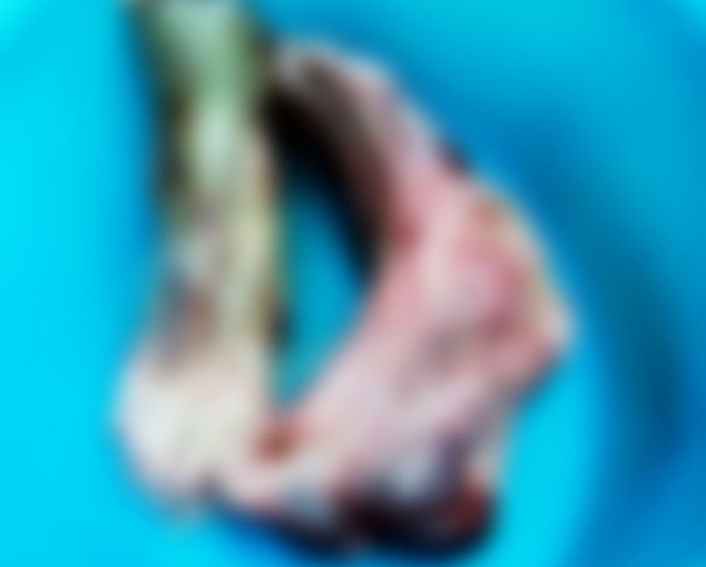 意大利中餐館疑人腳當菜上？網民舉報驚動警方