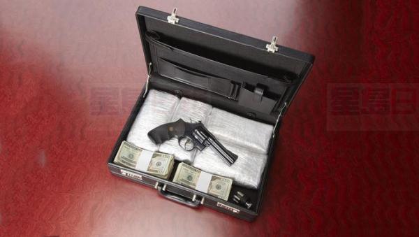 警方公佈：周立波涉藏毒藏槍於美國被捕