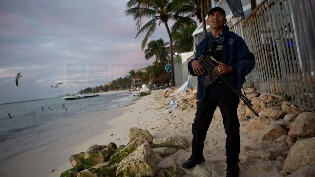 墨西哥勸阻通告：留旅遊熱點基本安全