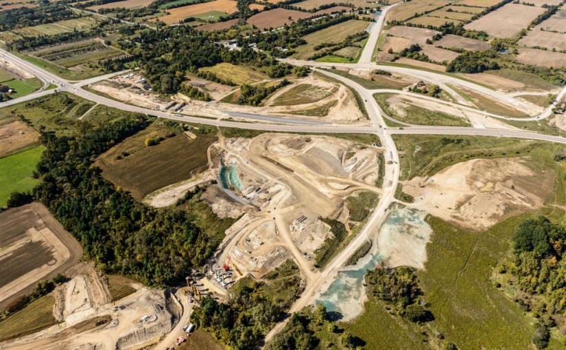 407高速東段和412高速今天開始收費