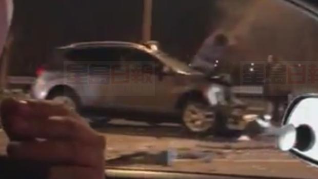 北約克大車禍三車相撞 2人嚴重受傷