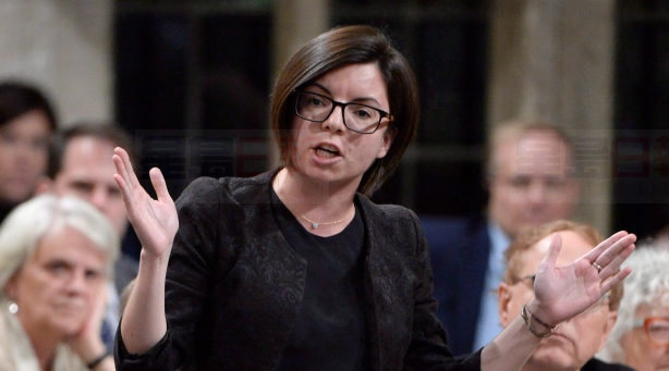 NDP四名黨魁候選人今天下午展開首次辯論