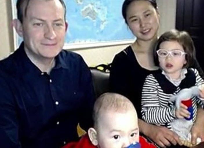 採訪期間女兒進房間教授 今日發視頻回答問題