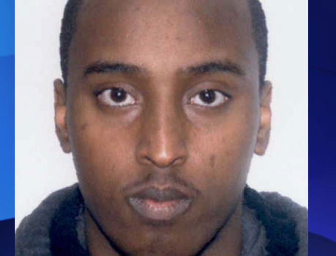 20歲男子槍殺17歲多倫多少年 警方發圖通緝