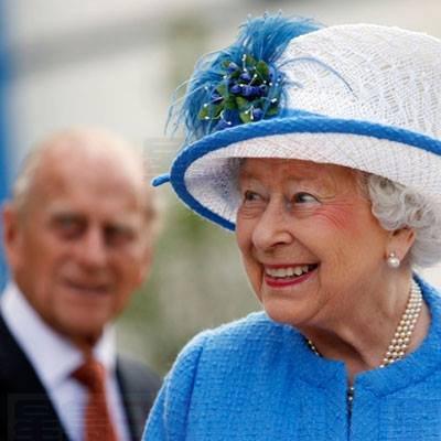 英女皇91歲生辰 悠閒欣賞賽馬步操