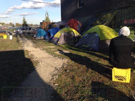溫哥華東區再有無家可歸者紥營露宿