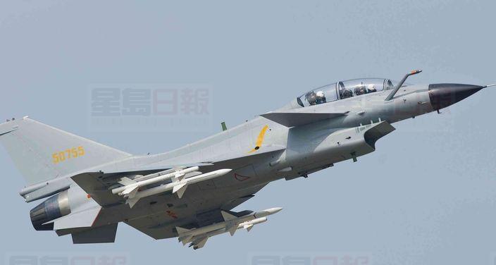 中國戰機香港附近上空 近距離攔截美軍偵察機