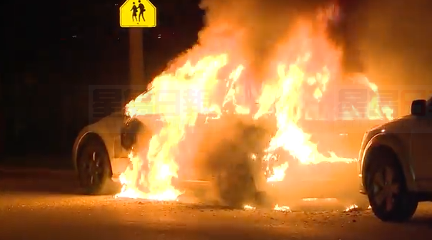仕嘉堡汽車發生煙花爆炸