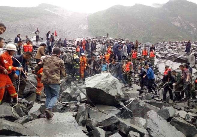 四川茂縣山泥傾瀉掩村 141人恐遭活埋