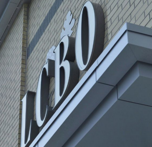 酒管局酒店或罷工 告訴你去哪裡買酒