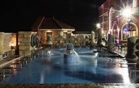 “男性生殖器禁入”SPA館遭批不尊重