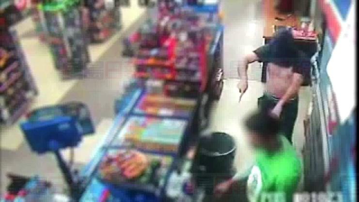 旺市持刀搶劫 約克區警方正在尋找嫌犯