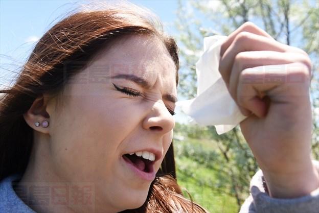 今年過敏季可能更長 過敏者室外活動戴口罩