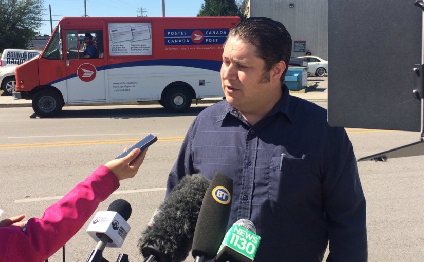 加拿大郵務公司工人工會呼籲恢復上門派信服務