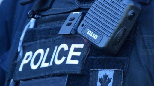 卑詩省三角州市警方正追緝一名露體男子