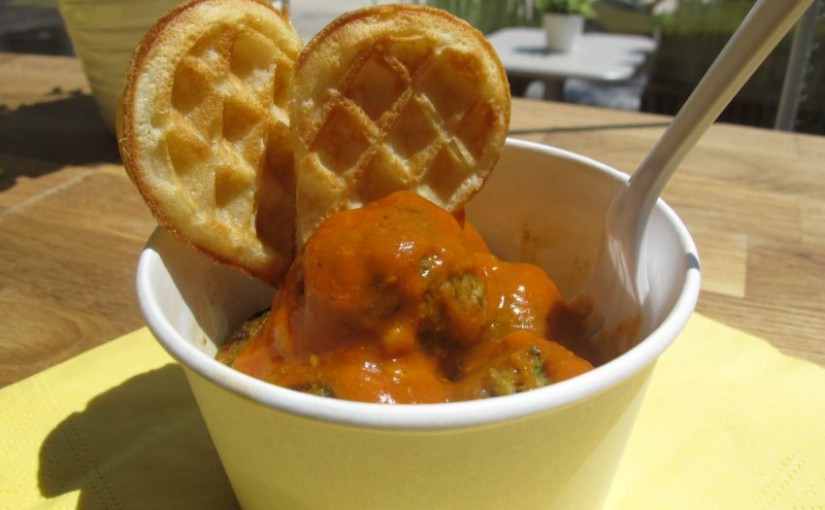 宜家街頭咖啡廳今夏回歸！皇後街肉丸凍酸奶任你吃