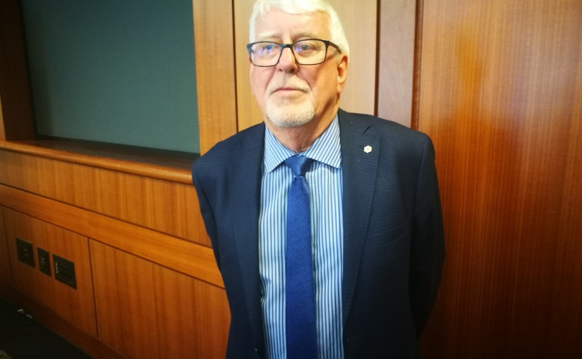 卑詩首席衛生官去信家長 促請他們主動與子女聊毒品危害