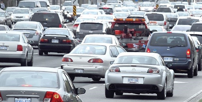 萬錦新區建好以後，要和一千多輛車搶早晚高峰…