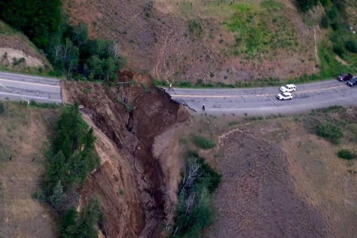 卑詩省內陸20號公路星期五下午重開