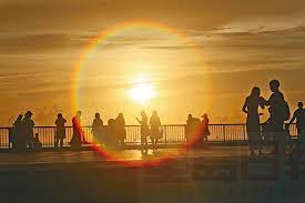 夥伴們防曬防中暑的工具在本周末全拿出來吧!