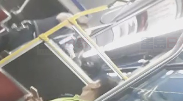 TTC巴士司機被拍到襲擊乘客