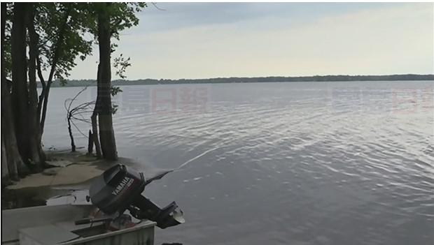 安省飛機在湖上側翻 機上兩人被居民營救