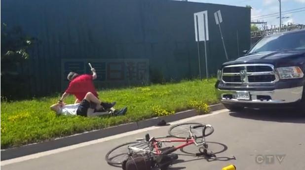 74歲老人路上騎車時被打 頭破血流