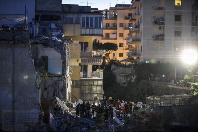 意大利南部一五層住宅樓坍塌 被埋8人全部罹難