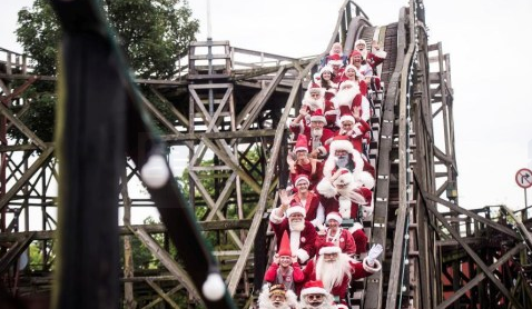 今年聖誕樹什麼顔色？聖誕老人齊聚丹麥“開大會”