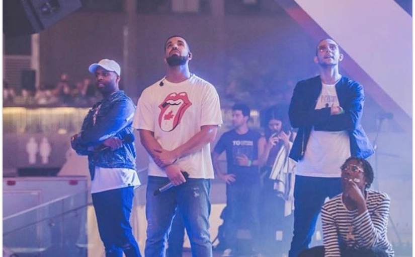 饒舌歌手Drake驚喜現身國慶日慶祝活動