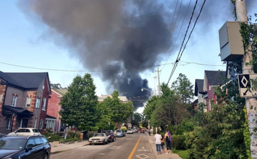 Trinity－Bellwoods發生四級大火 波及六座建築