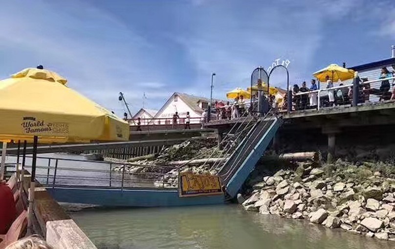 列治文史提夫斯頓漁人碼頭一條斜坡道倒塌 一人受傷