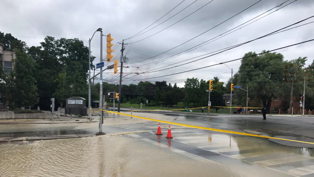 爆水管或出現天坑 明日上班避開這個主幹道