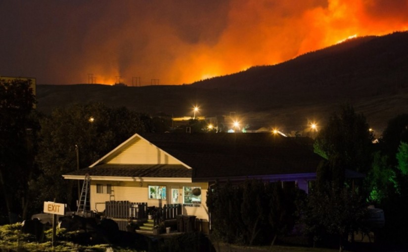 卑詩山林大火火場面積不斷擴大，全省約有230宗山火