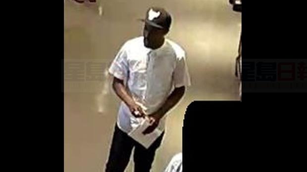 這名多倫多男子撕破老人的褲兜然後偷了錢包…