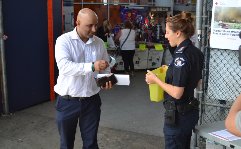 卑詩救護服務為山火災民籌款 並盼市民小心防火