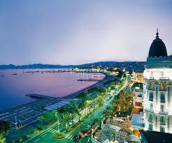 巴黎市府開放運河成露天泳池 每天限千人入河