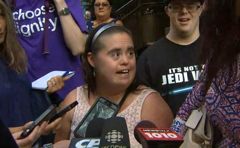 唐氏綜合征女子家人希望兩名警員離開警隊