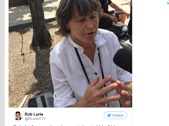 魁北克市左右示威衝突 警方宣佈抗議非法