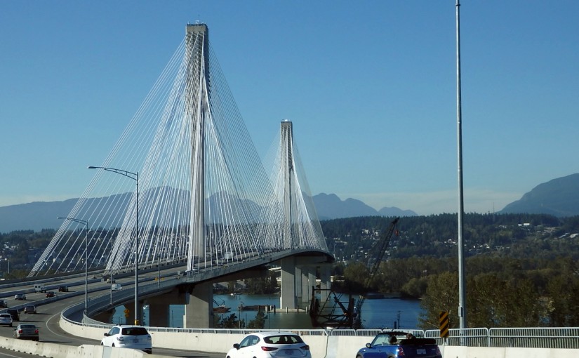有學者指省府取消徵收曼港橋過橋費，不會對菲沙河樓價有太大影響