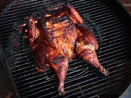 卑詩省素里市有中學生在就讀中學屋頂舉行燒烤會被帶走